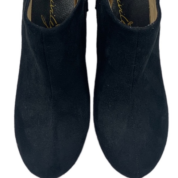 Privileged black platform booties with glitter detail size 8 - Picture 3 of 13